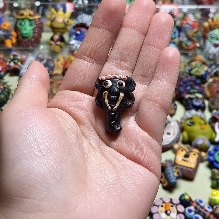 琉璃颈饰可爱小象