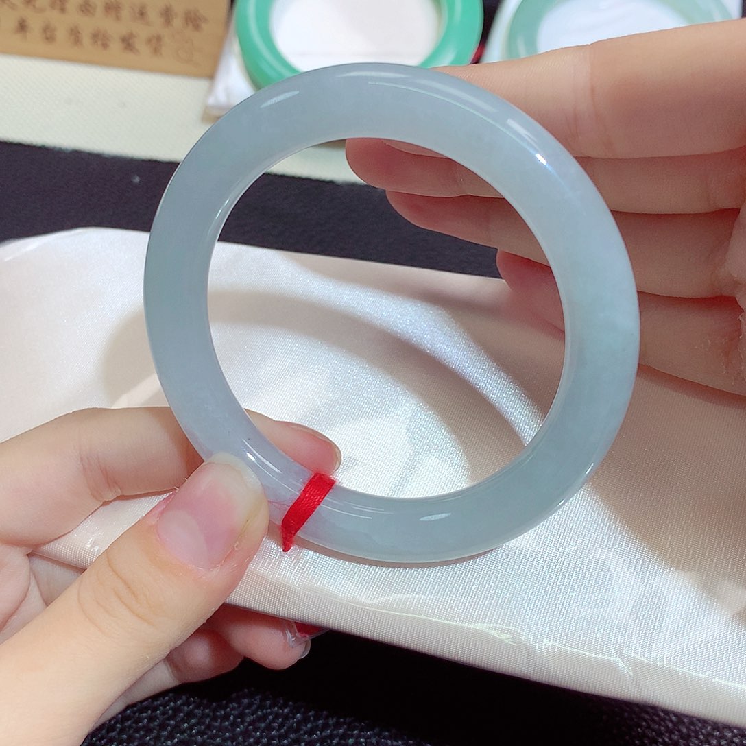 翡翠未镶嵌手镯1225