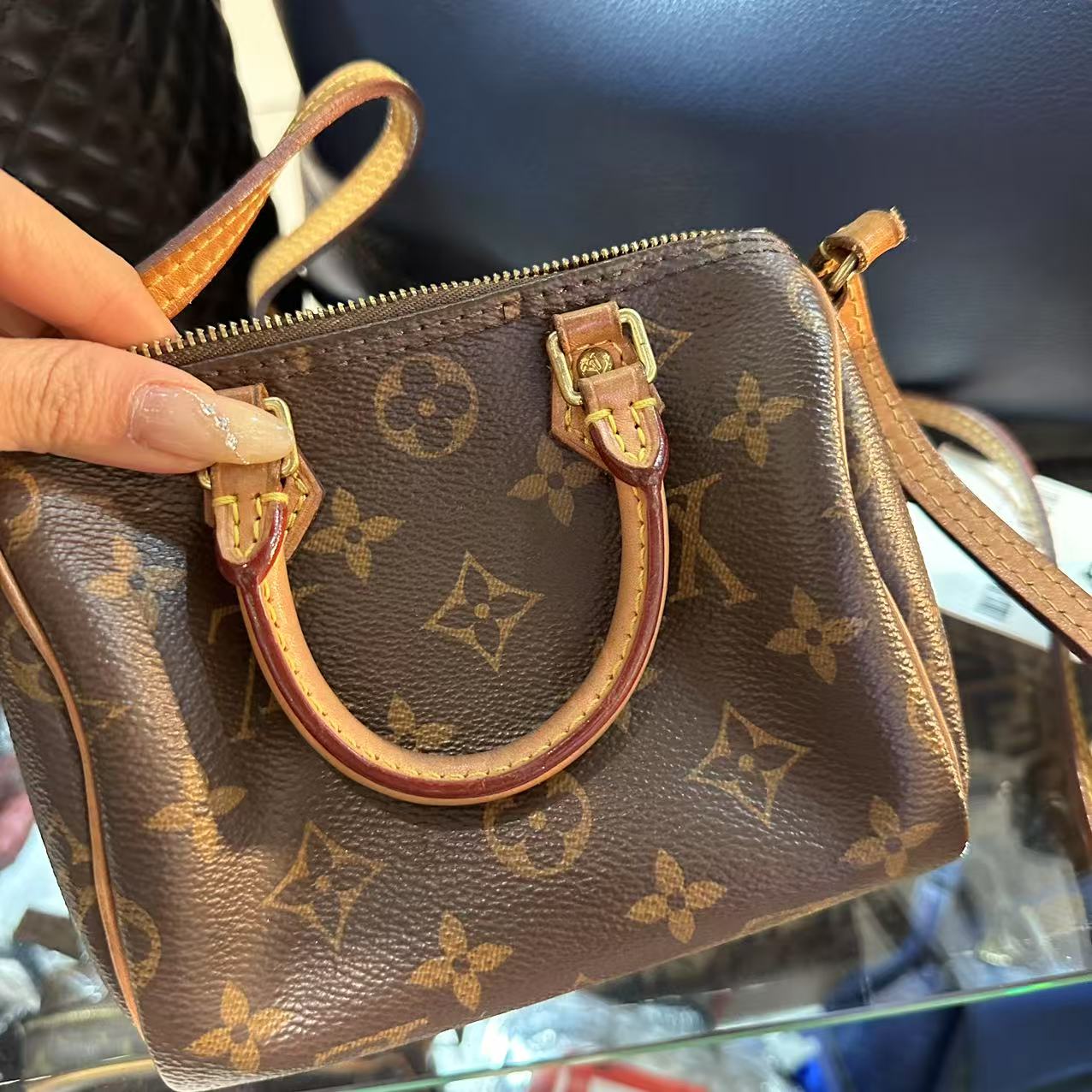 95新 LV 伦老板/95新/lv speedynano