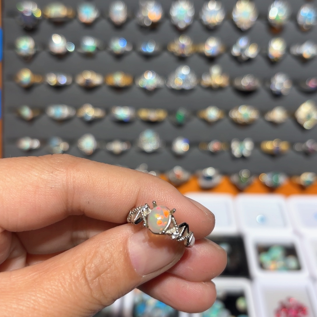 欧泊戒指银S925镶嵌欧泊戒指