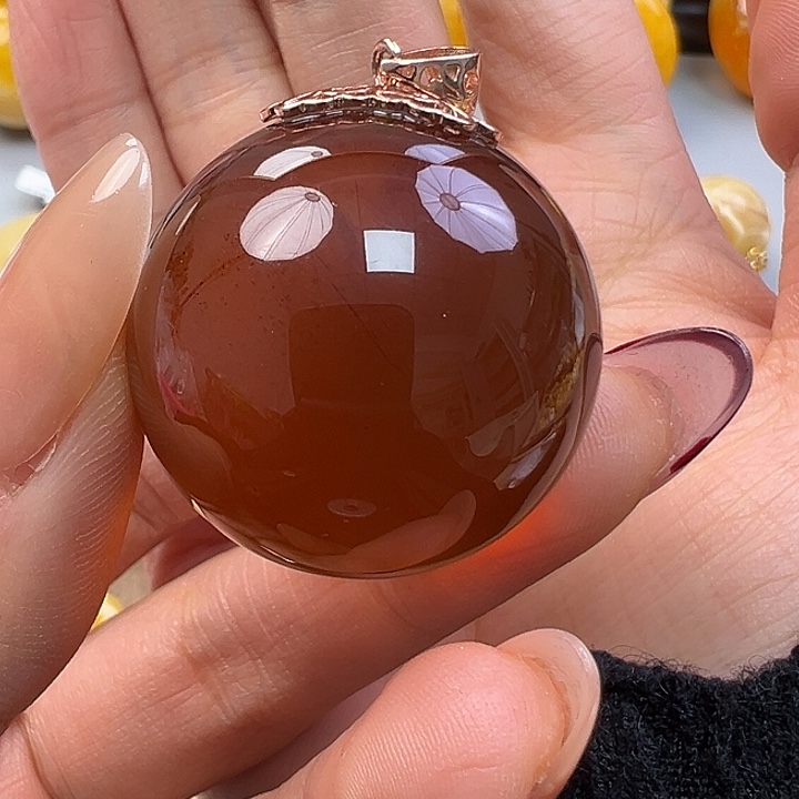 蜜蜡未镶嵌珠宝奇石