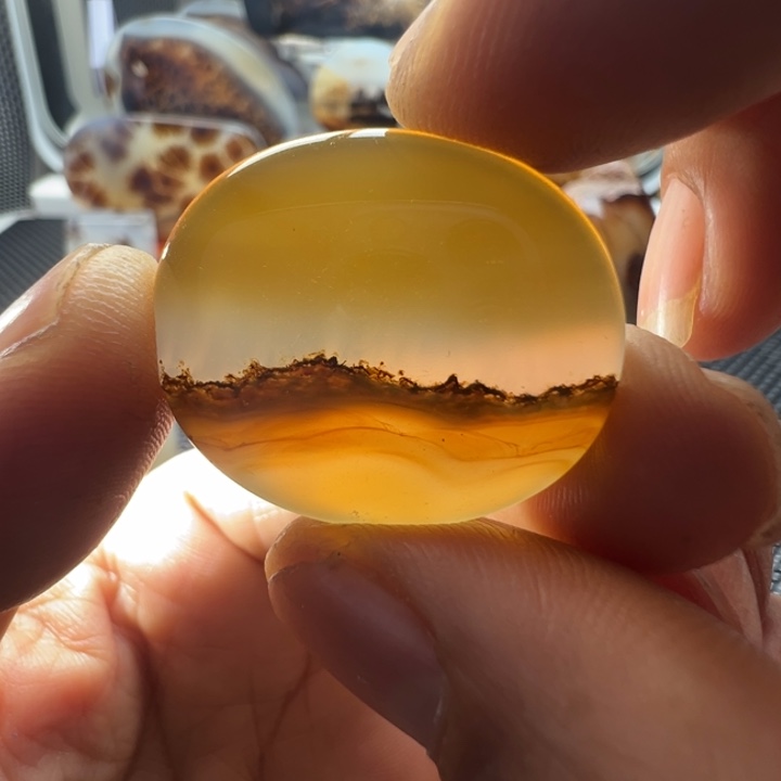 未镶嵌玛瑙/玉髓珠宝奇石