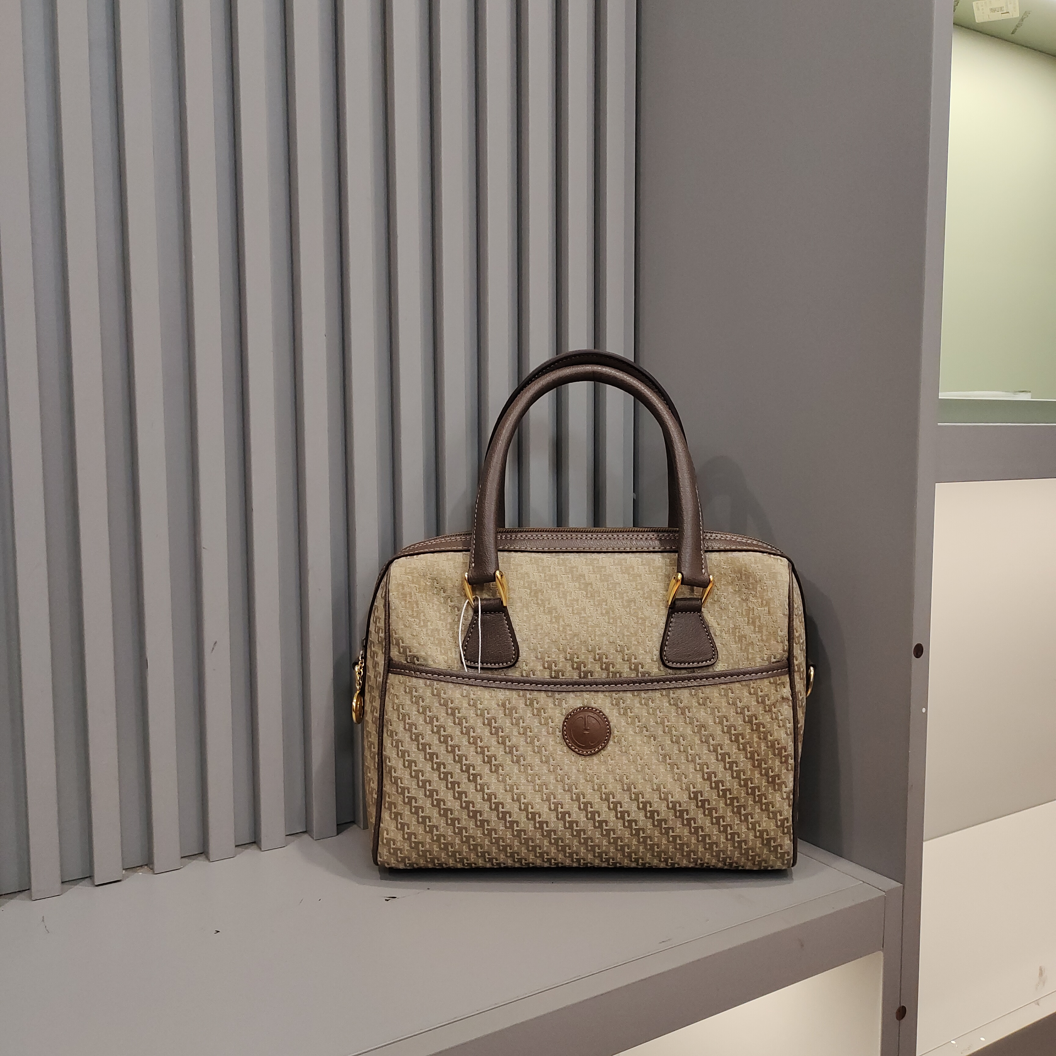 95新 GUCCI/古驰 兔兔奢/古驰手提包/240307076