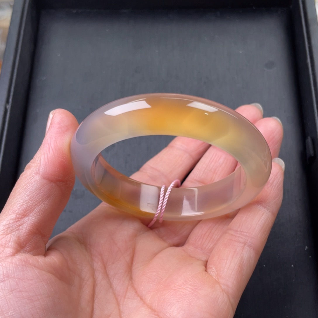 玛瑙/玉髓手镯未镶嵌52圈口