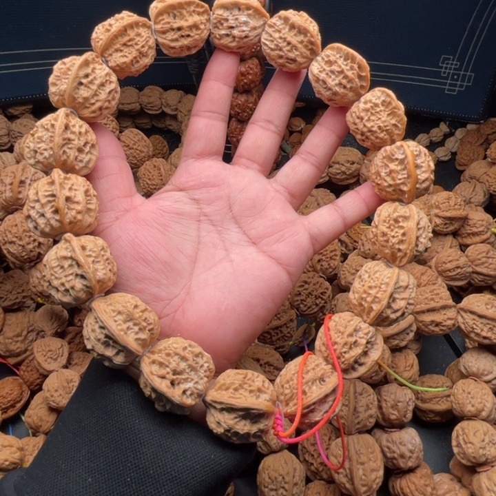 文玩核桃吊坠3野生