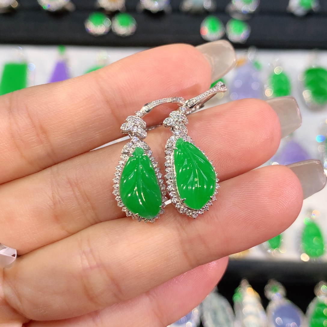 霏***号翡翠18K金镶嵌耳饰