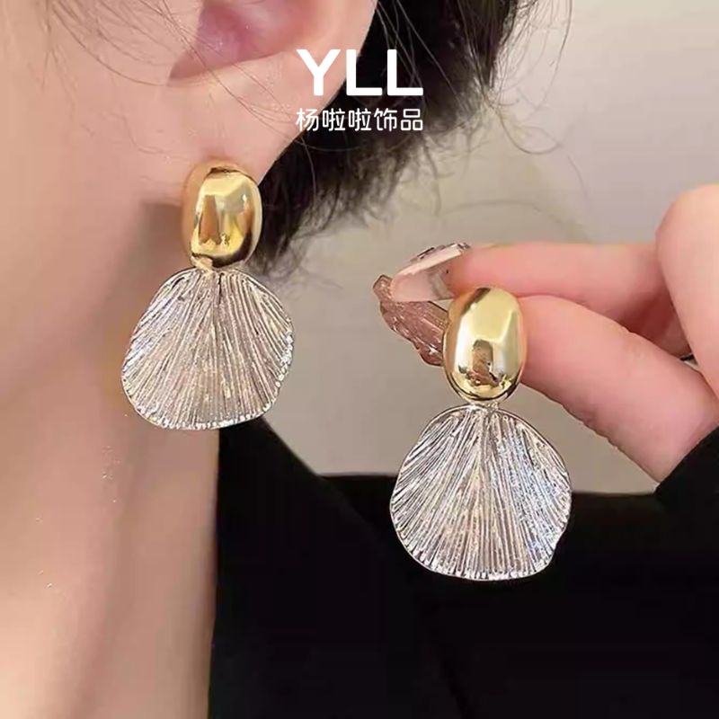 铜合金耳饰 【金色贝壳】法式小众冷淡风 轻奢精致时尚耳环耳饰-557