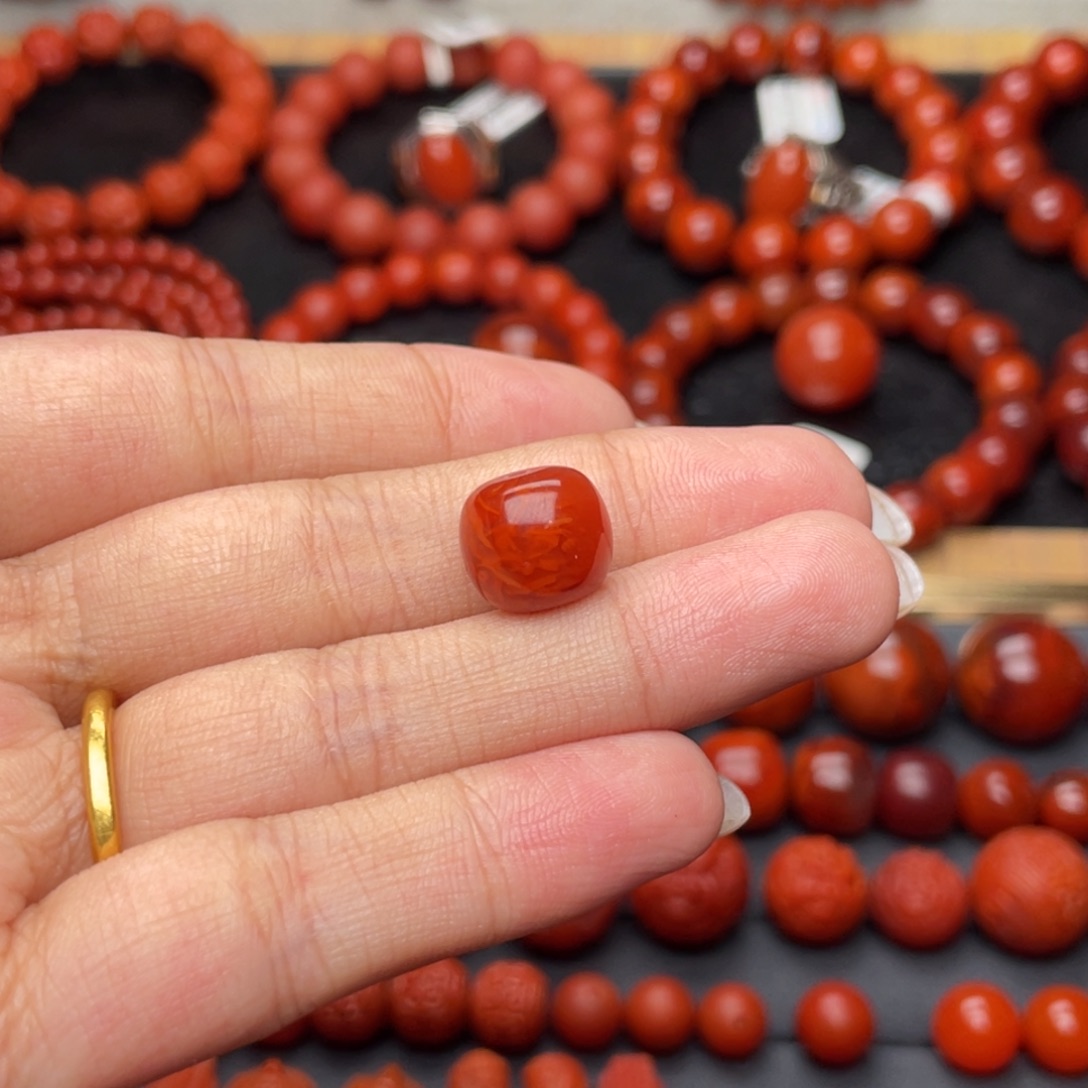 b***o南红玛瑙未镶嵌手串Y11.9mm