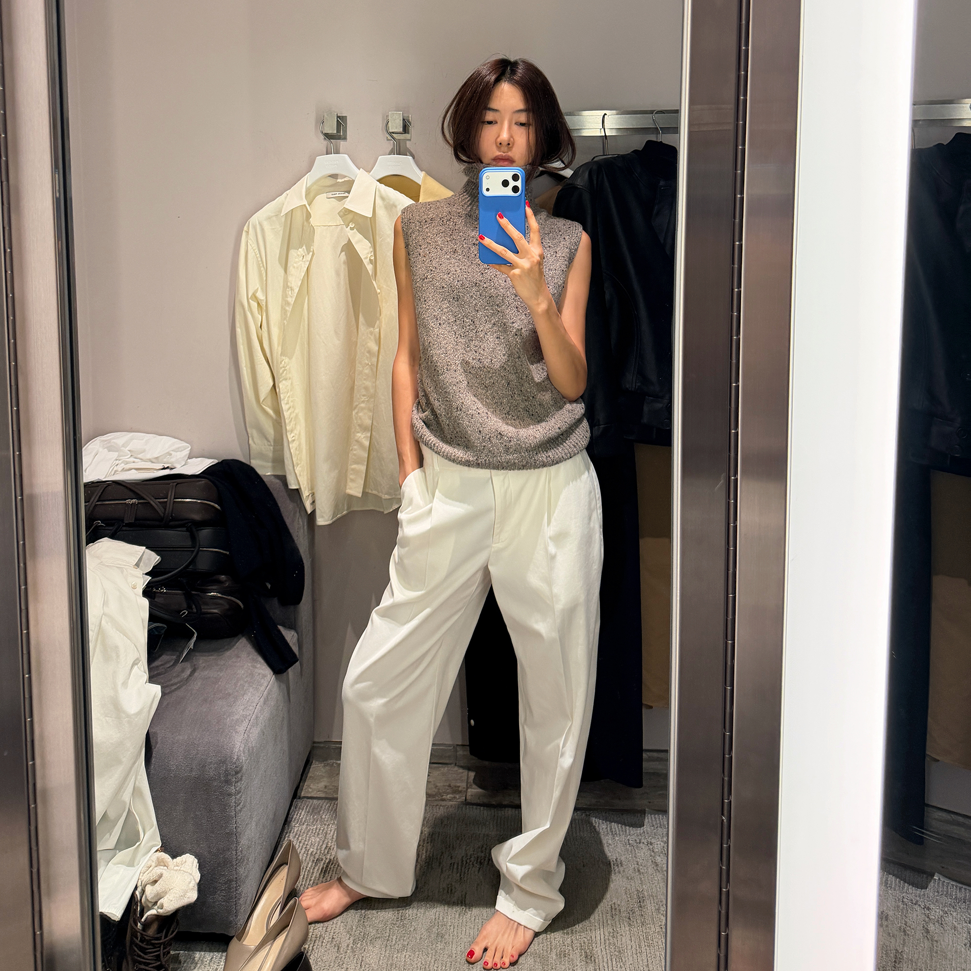 ROMI STUDIO“老钱腔调”羊毛混纺高领花纱彩点毛织背心 RWDSST1855