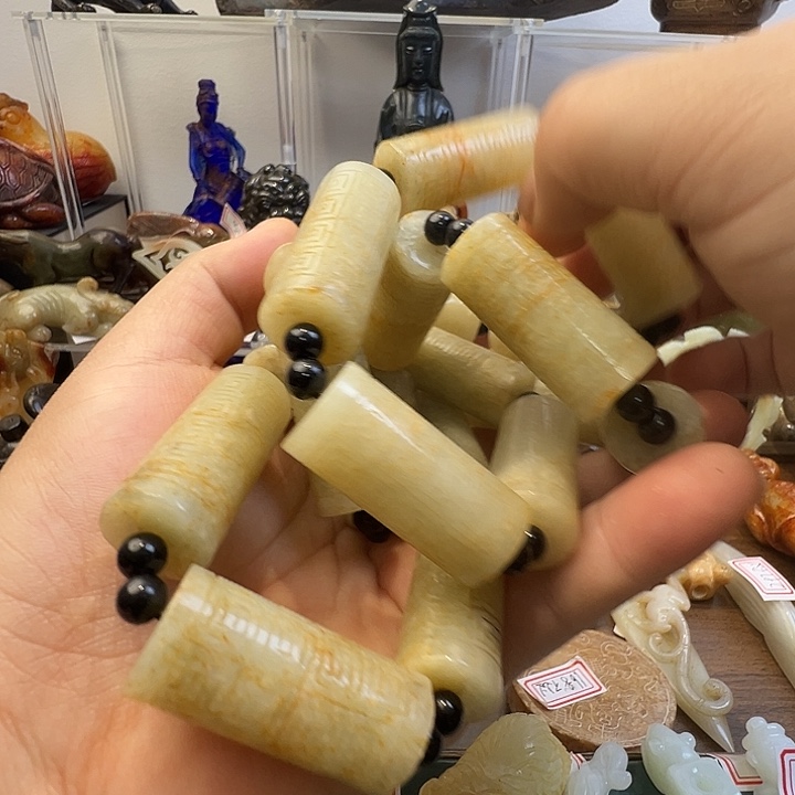 和田玉（糖玉）未镶嵌挂件