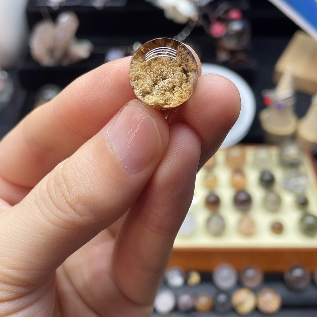 水晶未镶嵌颈饰黄幽灵半盆