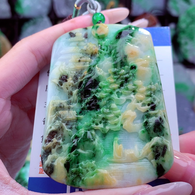 【闪购商品】翡翠颈饰未镶嵌挂件