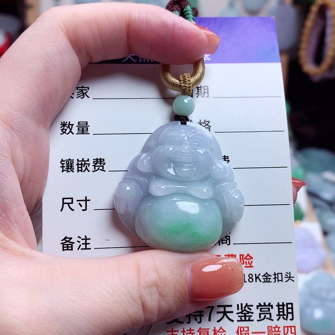 翡翠未镶嵌颈饰佛公07