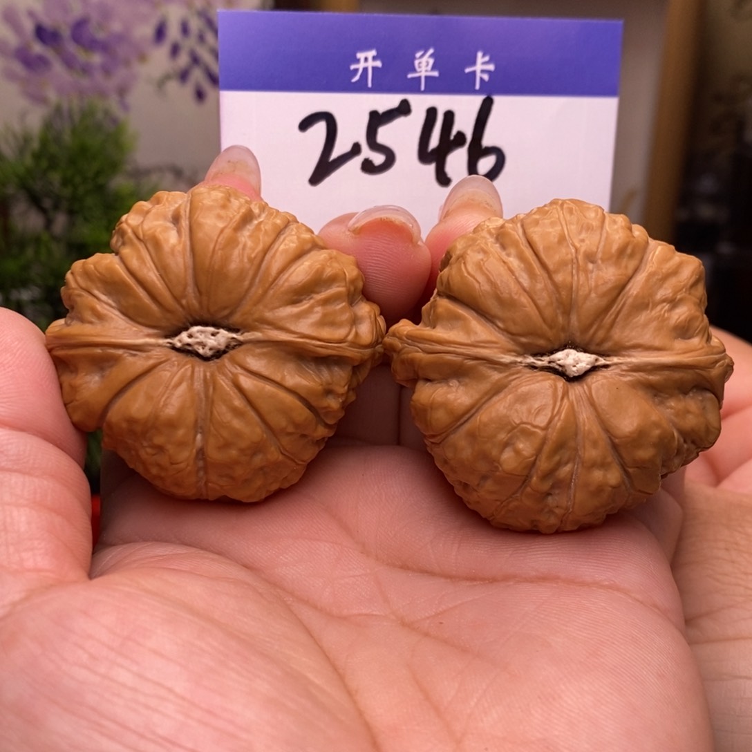 文玩核桃吊坠南瓜墩。边45。丹。全品