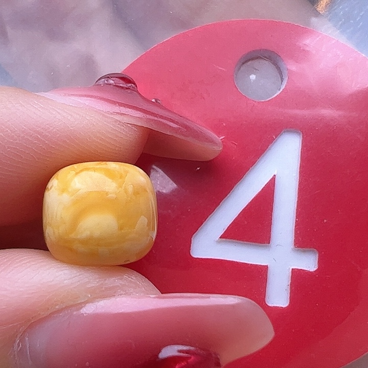 蜜蜡裸石未镶嵌9.1/8.1mm 老蜡 老型