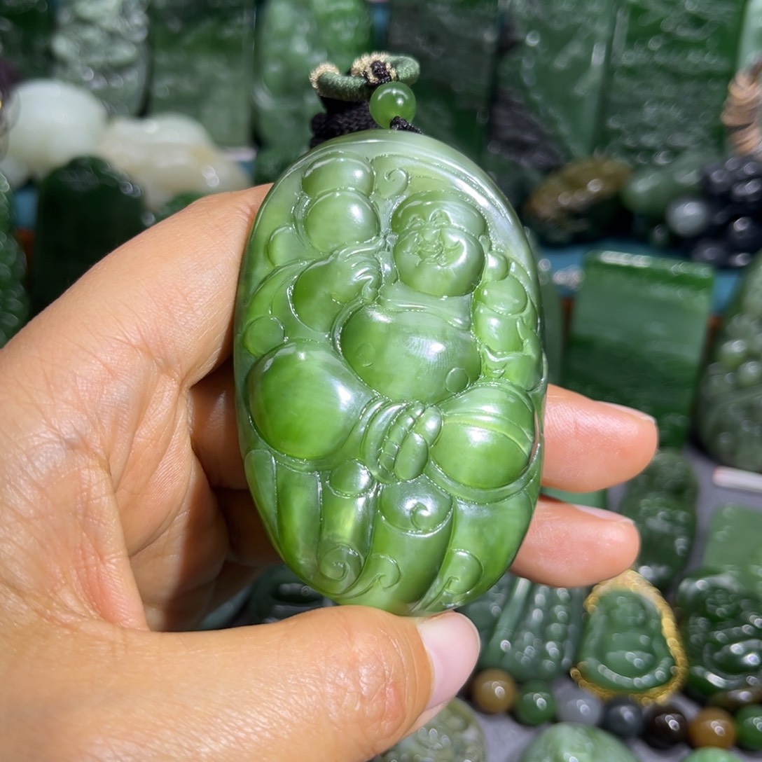 S***g和田玉未镶嵌颈饰