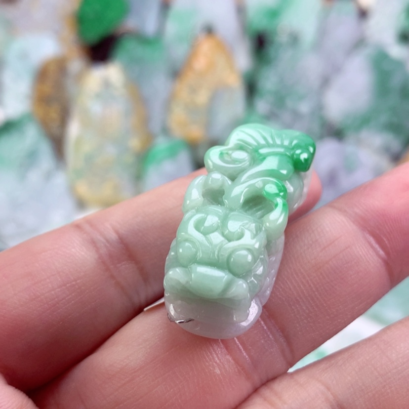 【闪购商品】翡翠未镶嵌吊坠(不含链)