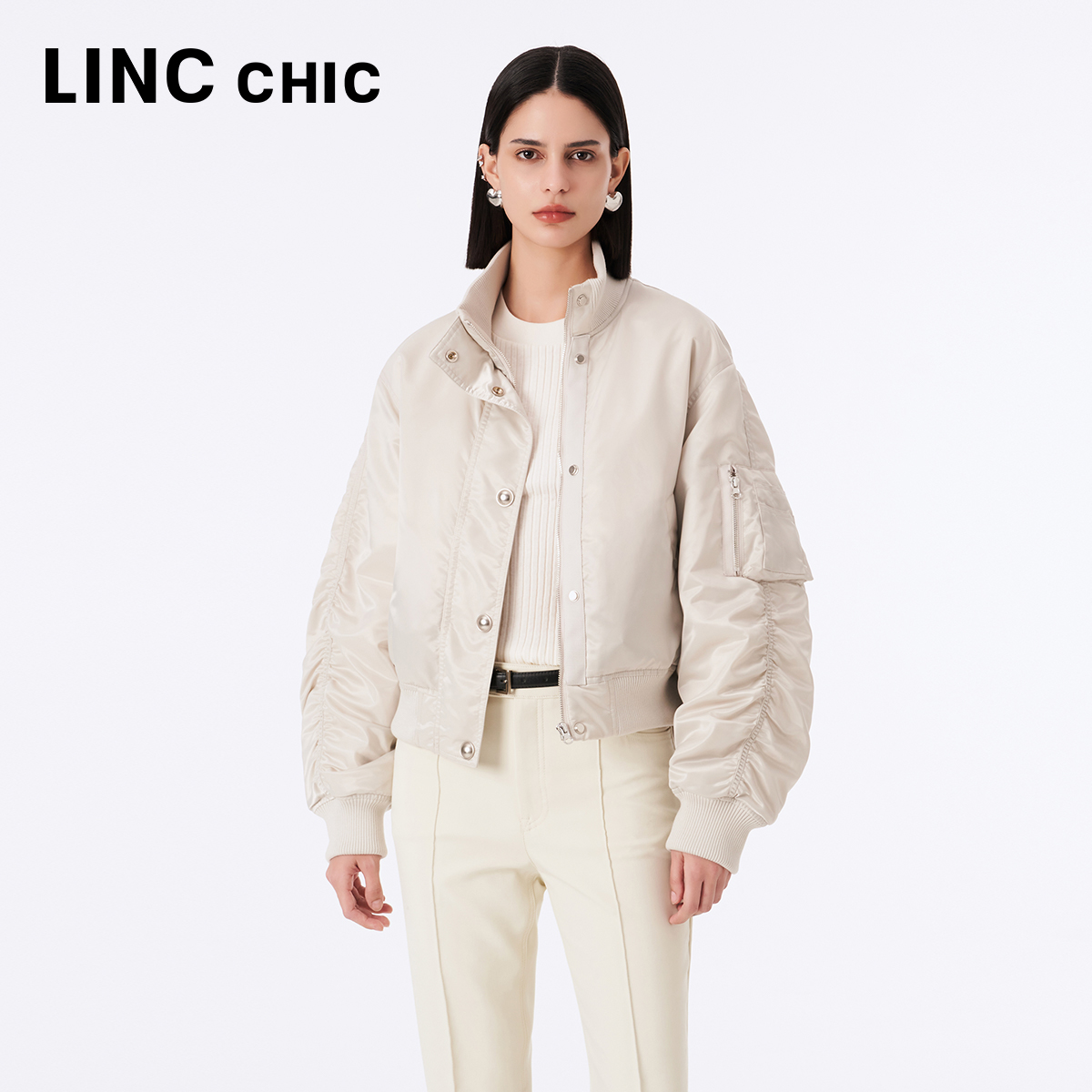 LINCCHIC金羽杰短款轻薄夹克缎面光泽羽绒服女装秋冬Y21801101