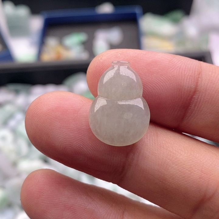 *****翡翠未镶嵌吊坠(不含链)