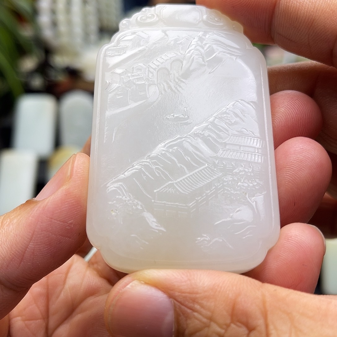 和田玉未镶嵌颈饰