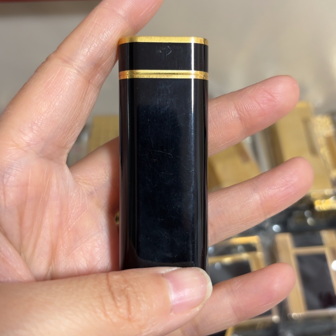 都登卡中古打火机