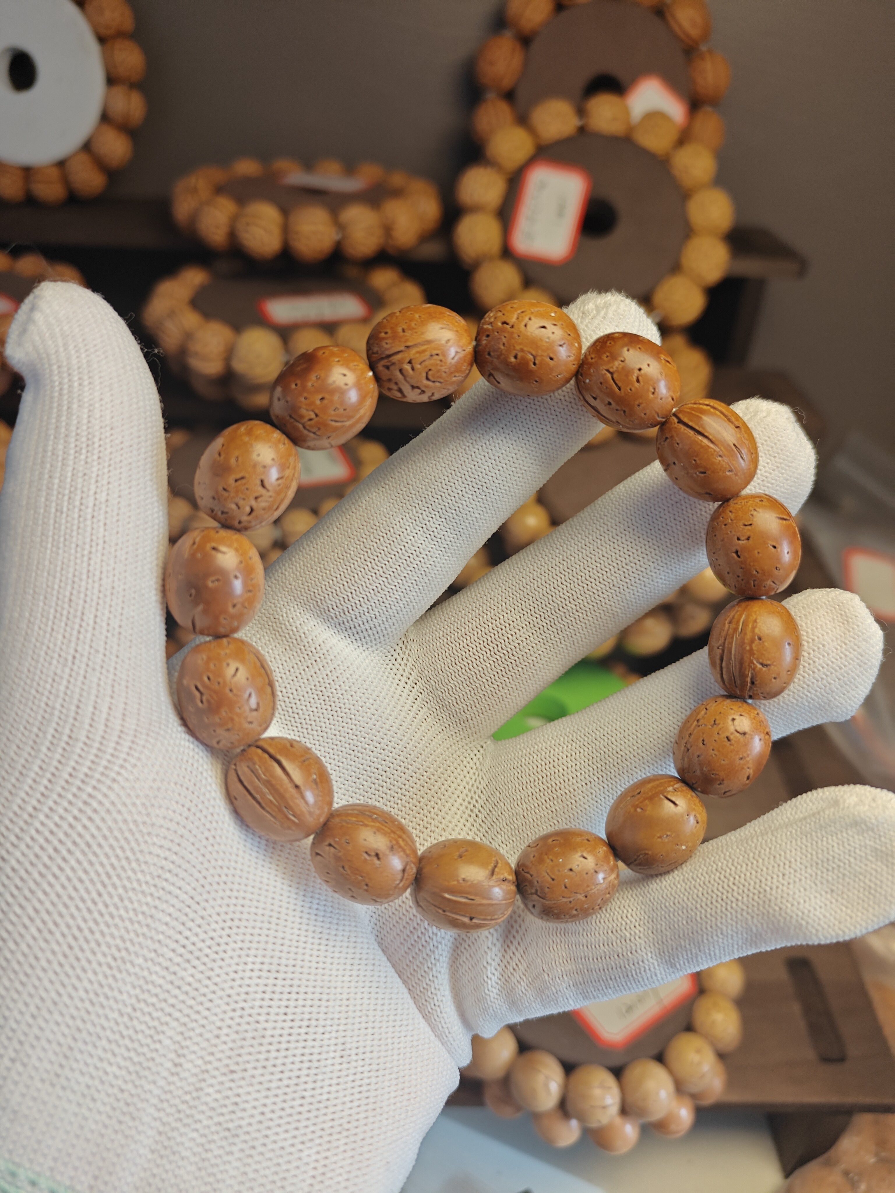 尺寸12.9*15.0野生红魔枣珠光珠