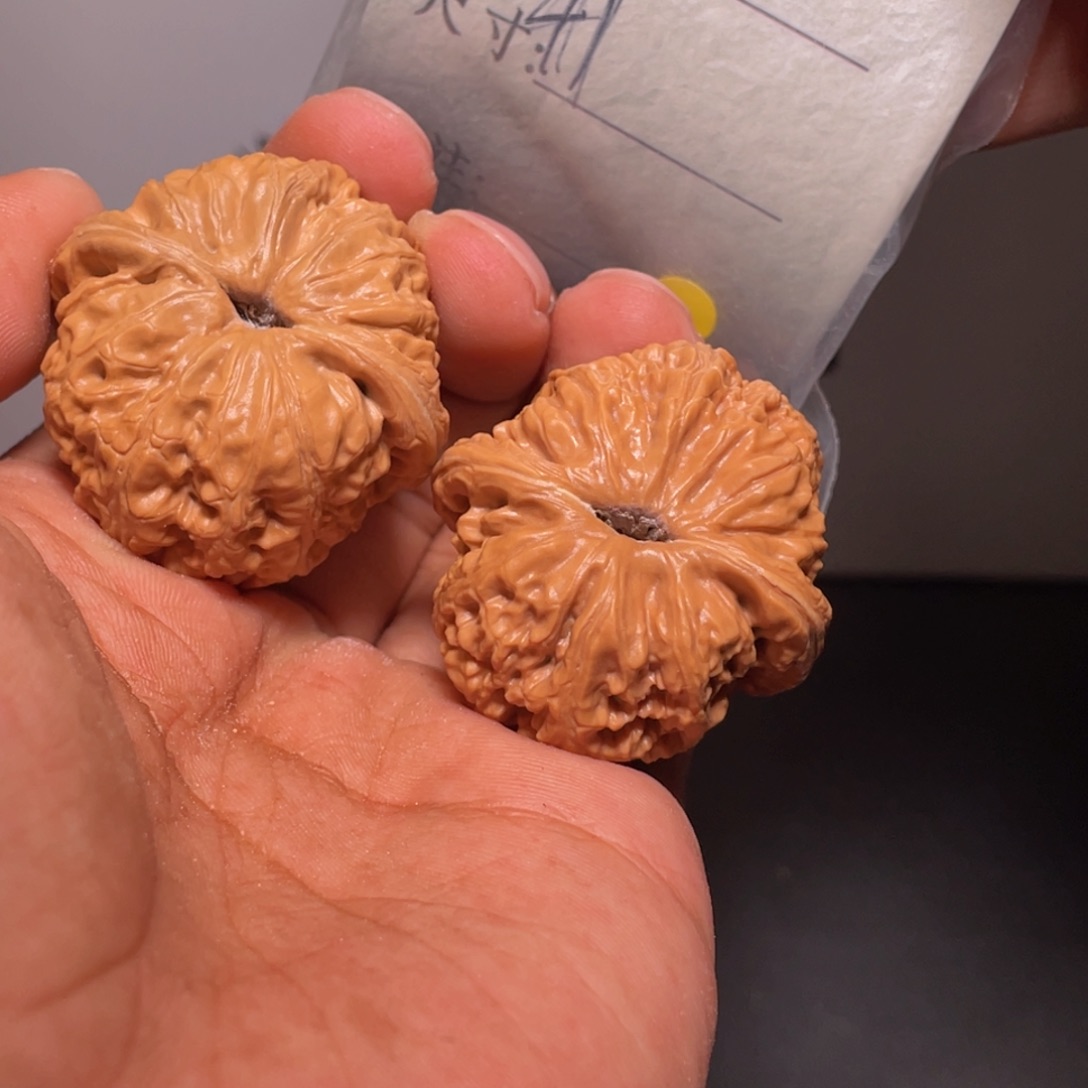 文玩核桃吊坠文玩核桃