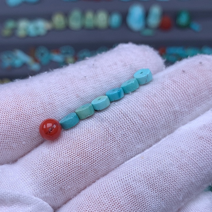 南红玛瑙未镶嵌珠宝奇石