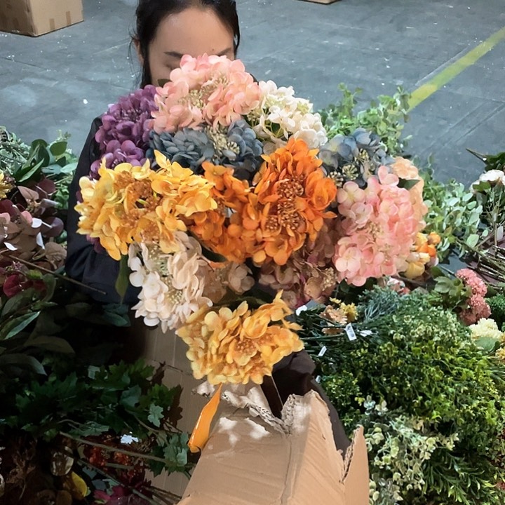 陶瓷花瓶，仿真绿植。10随机