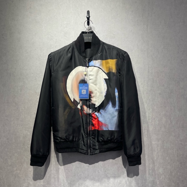 全新未使用 Givenchy/纪梵希 拼色图案棒球服/xs码/DY200222