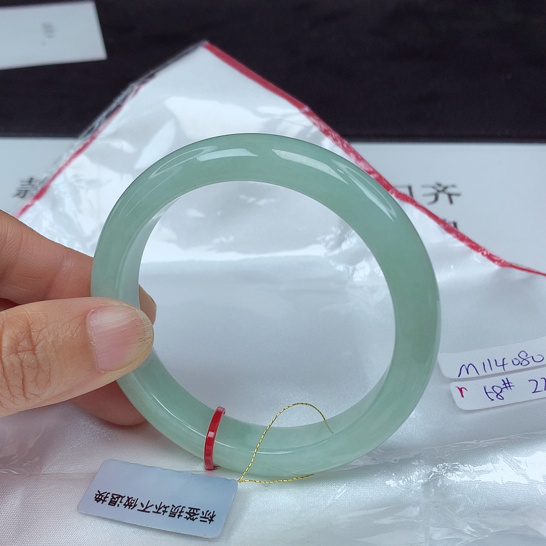翡翠手镯未镶嵌58圈4080