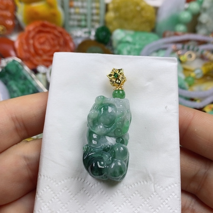 翡翠吊坠(不含链)未镶嵌