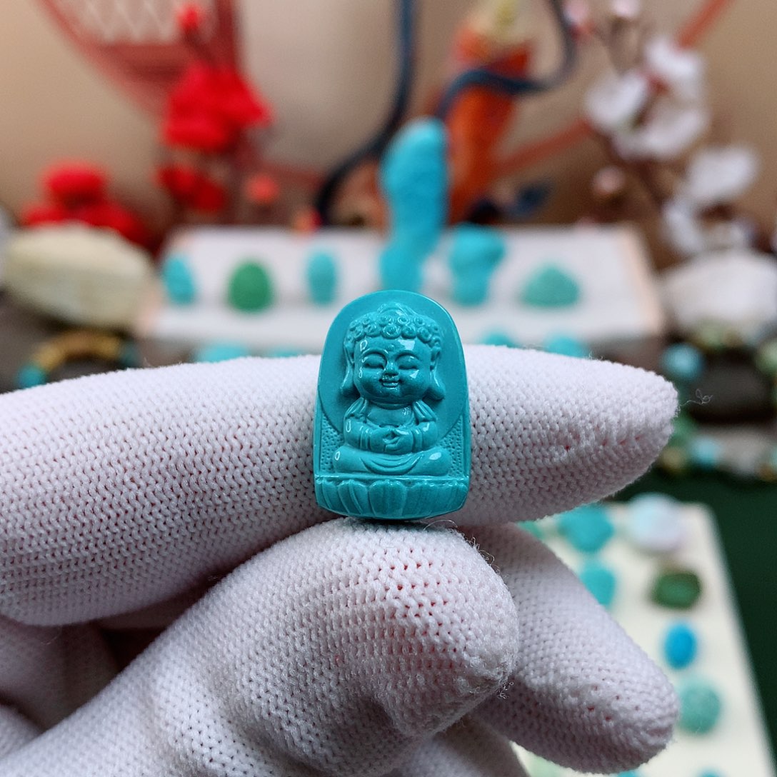 绿松石未镶嵌珠宝奇石