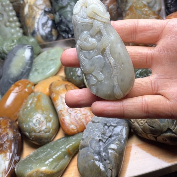 和田玉把件未镶嵌