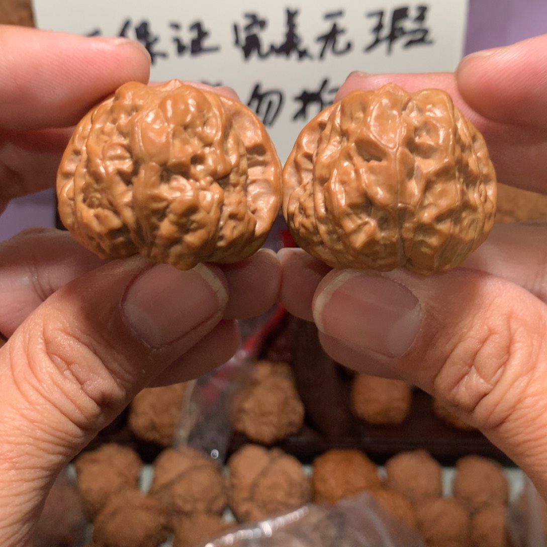 文玩核桃把件开播福利蛤蟆头
