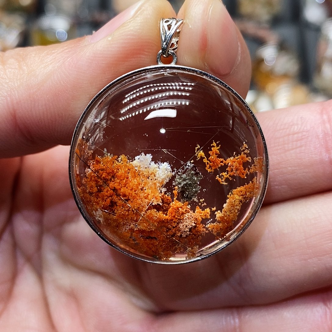 水晶颈饰银S925镶嵌天然精致水晶吊坠