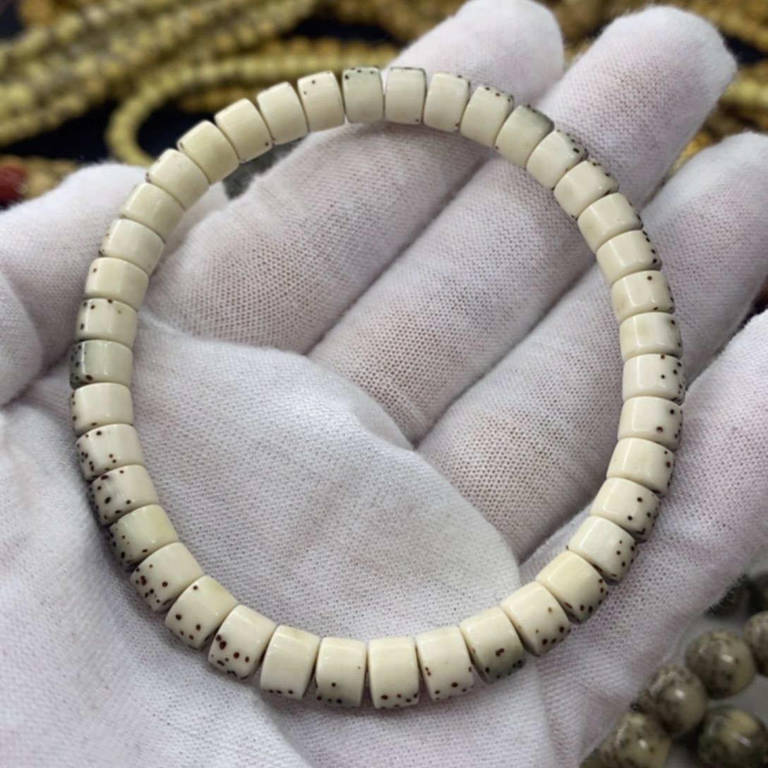 【闪购商品】星月菩提手串原生态石玉料