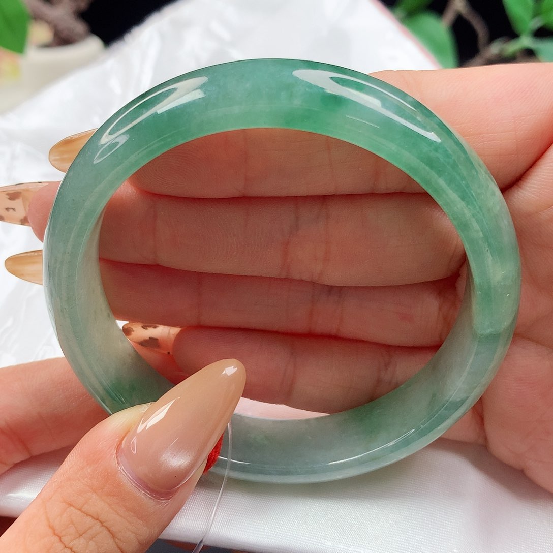 未镶嵌手镯翡翠10