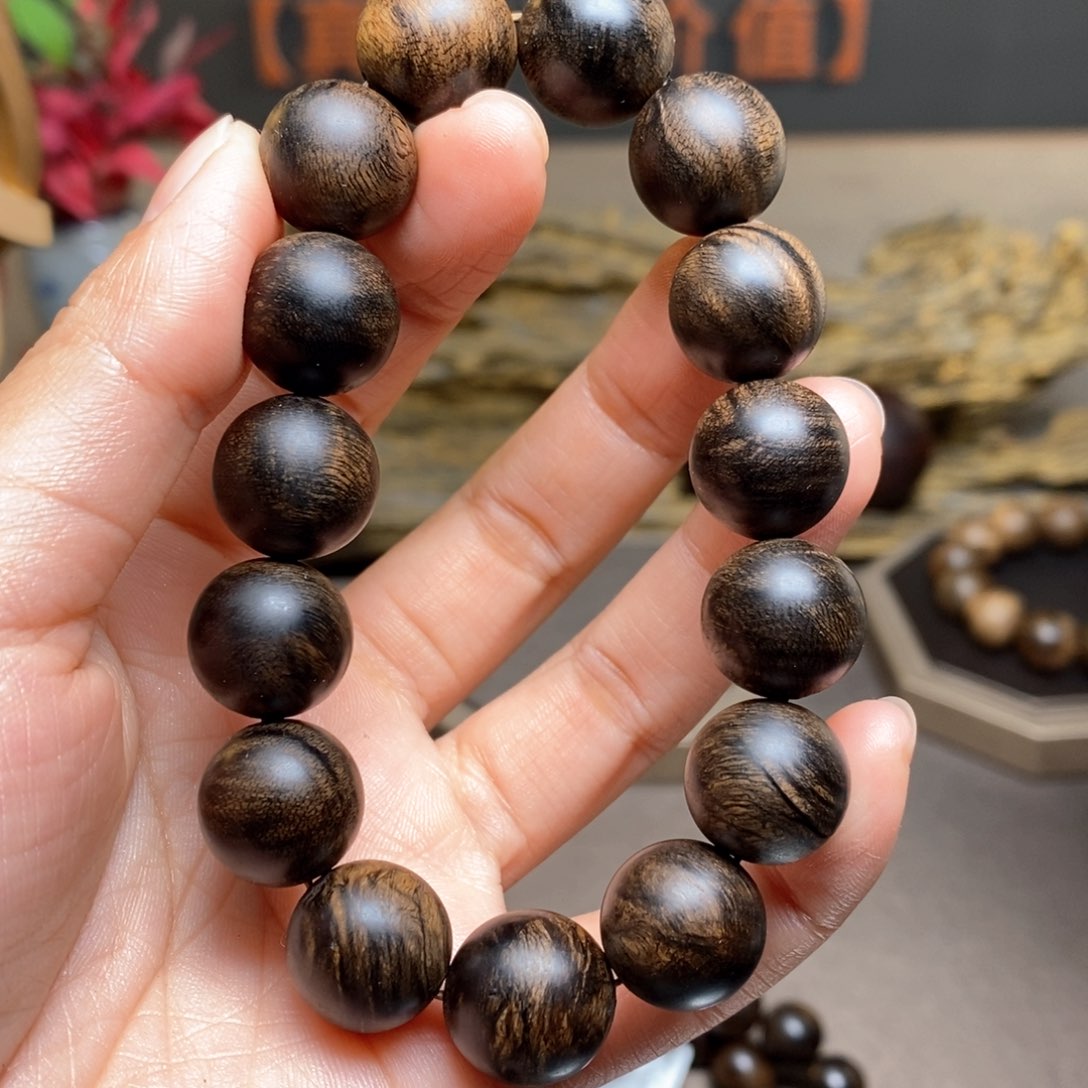 沉香手串越南芽庄瘤疤白棋楠1.4