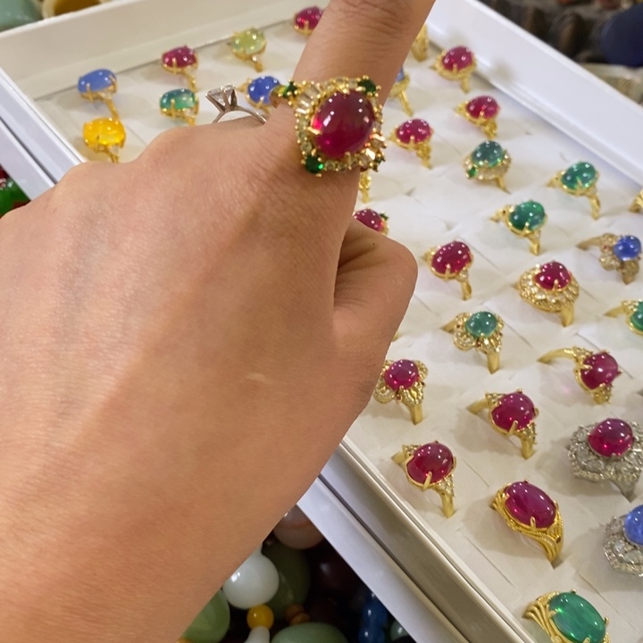 宫廷影视老旧工艺摆件