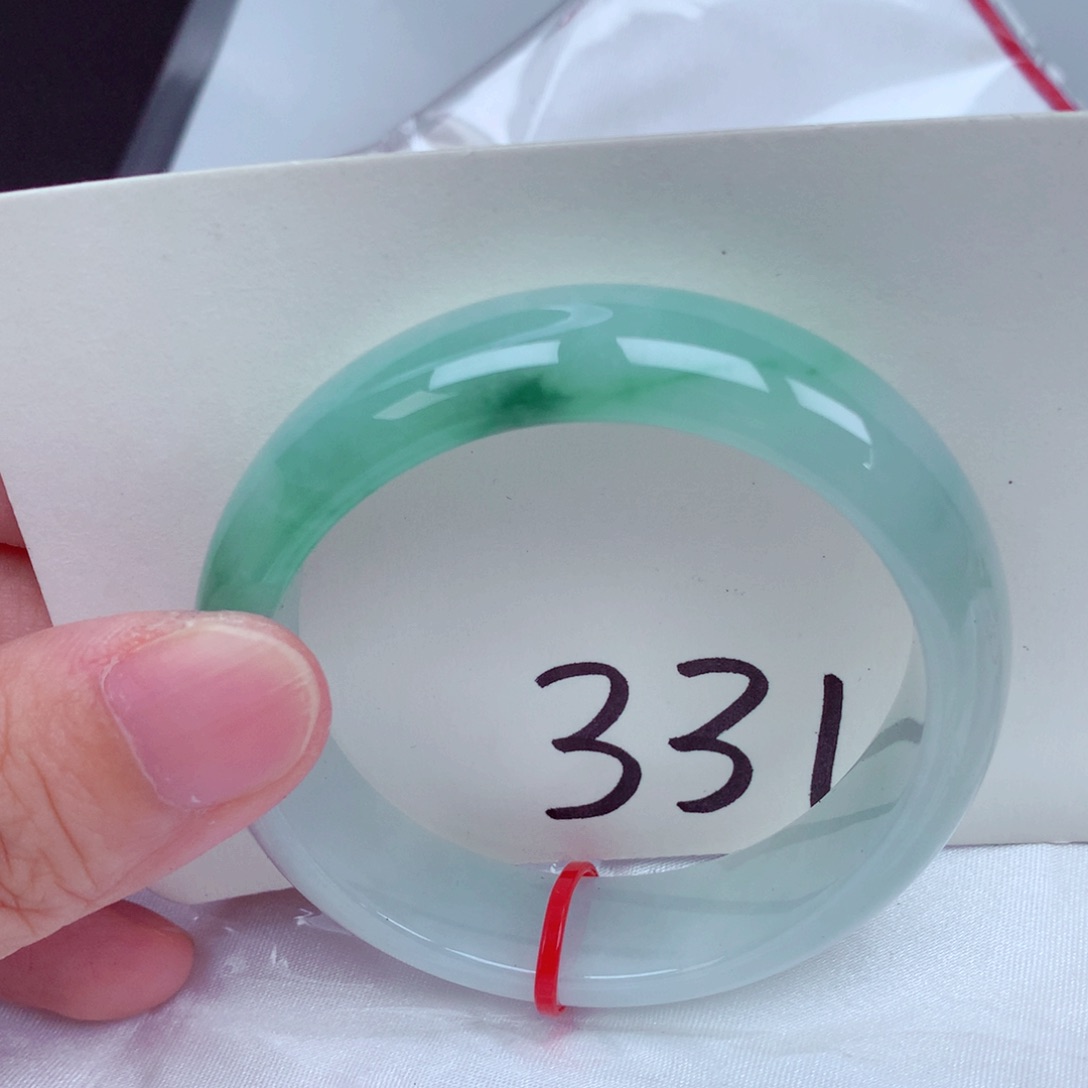 翡翠手镯（贵妃镯）未镶嵌翡翠