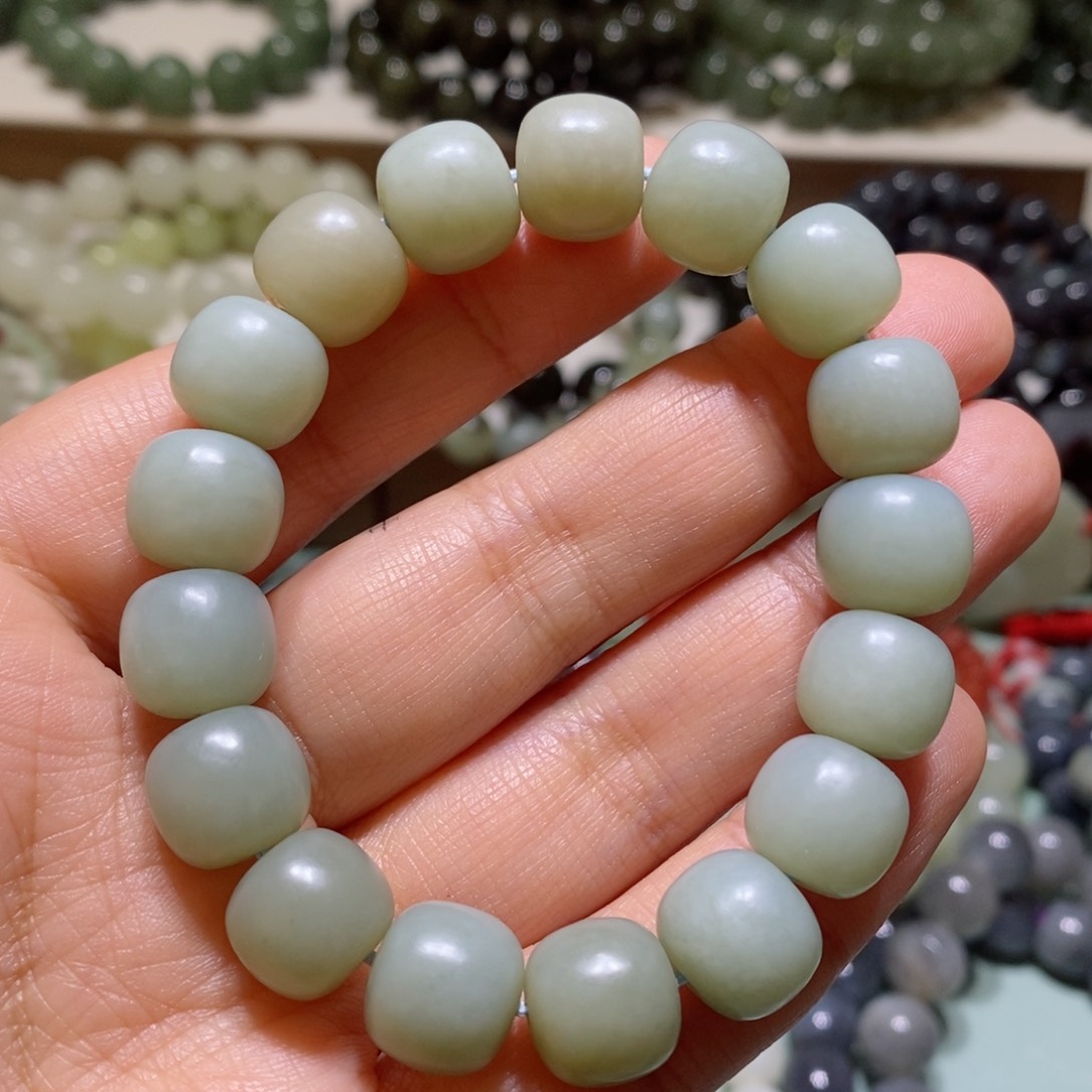 和田玉手链未镶嵌