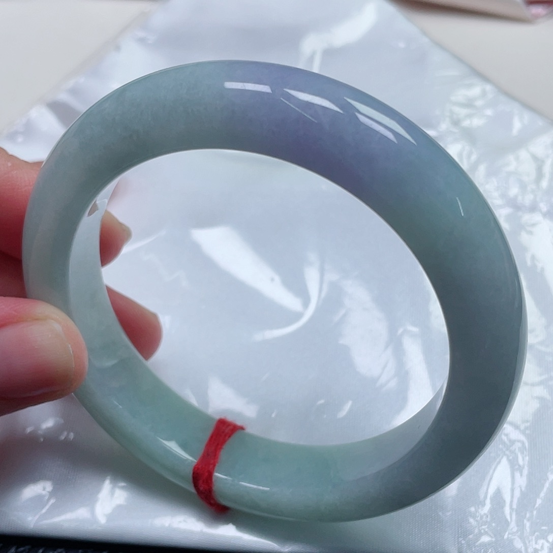 翡翠手镯未镶嵌缅甸翡翠