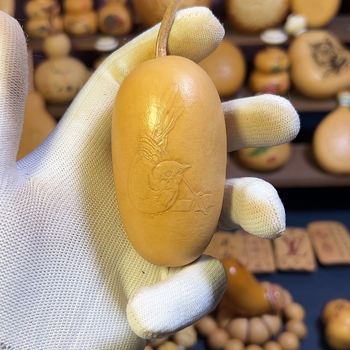 大叶紫檀（黑酸枝木类）