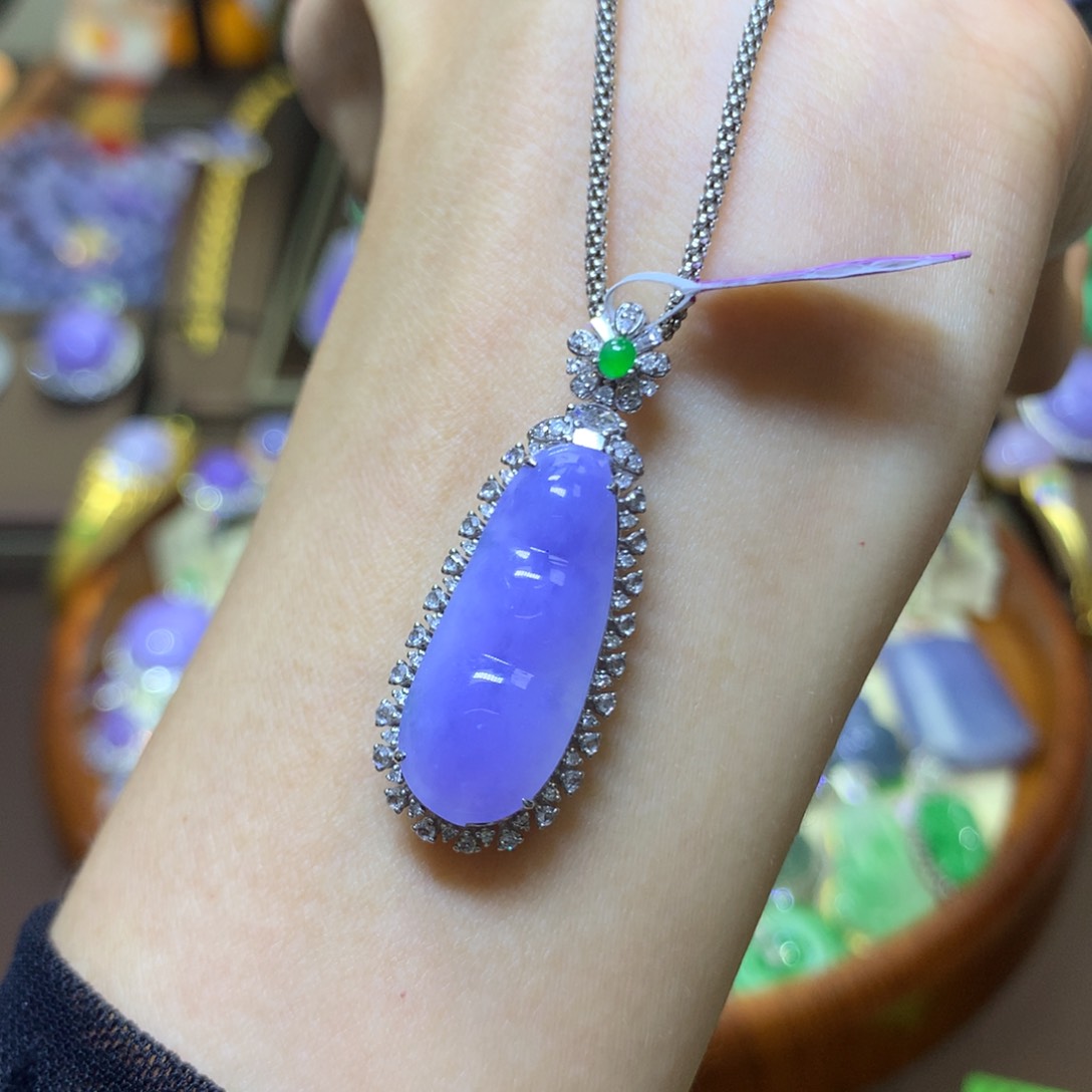 【闪购商品】翡翠颈饰18K金镶嵌翡翠