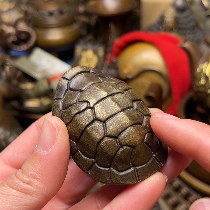 精美铜器批发档口