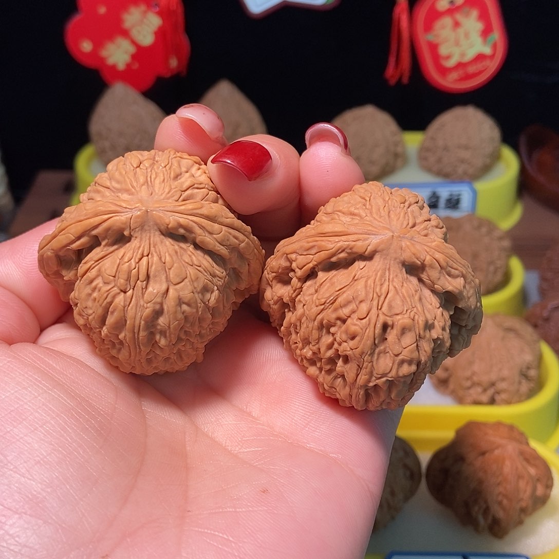 文玩核桃吊坠全品45大球疆