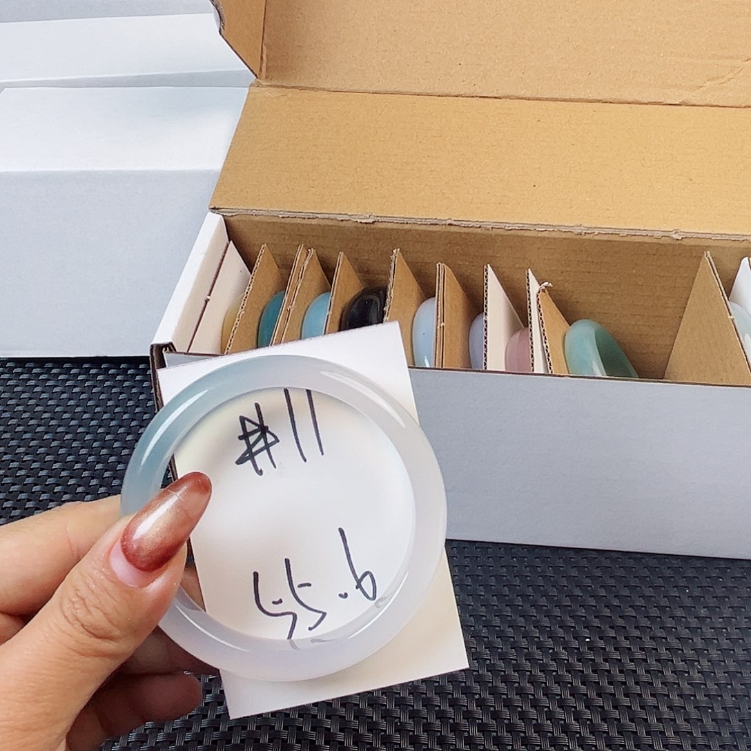 玛瑙/玉髓手镯未镶嵌11