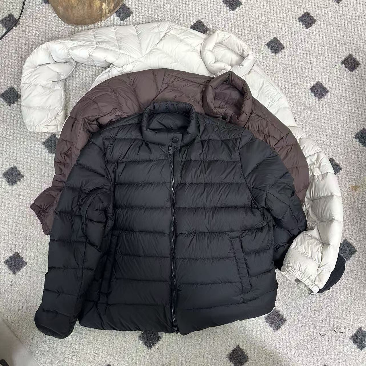 大禾自制：秋冬极简风羽绒服长袖轻薄款