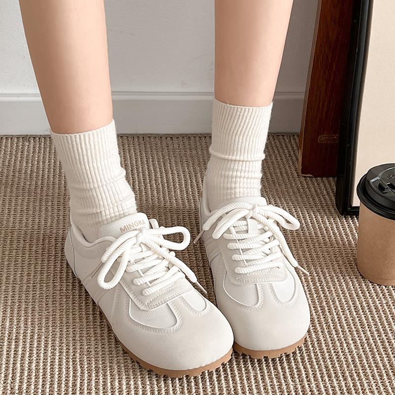 2025新款春秋季轻便薄底运动板鞋女休闲百搭通勤德训鞋平底小白鞋